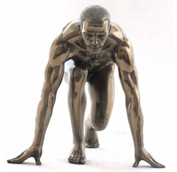 Figura hombre desnudo corredor resina bronce