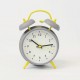 Reloj despertador Gris amarillo movimiento continuo