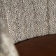 Sillón Ambrasius tapizado gris y piel marrón