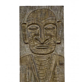 Panel tallado Kire figura primitiva