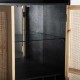 Mueble bar botellero Yadina madera negro y natural 75x40x180
